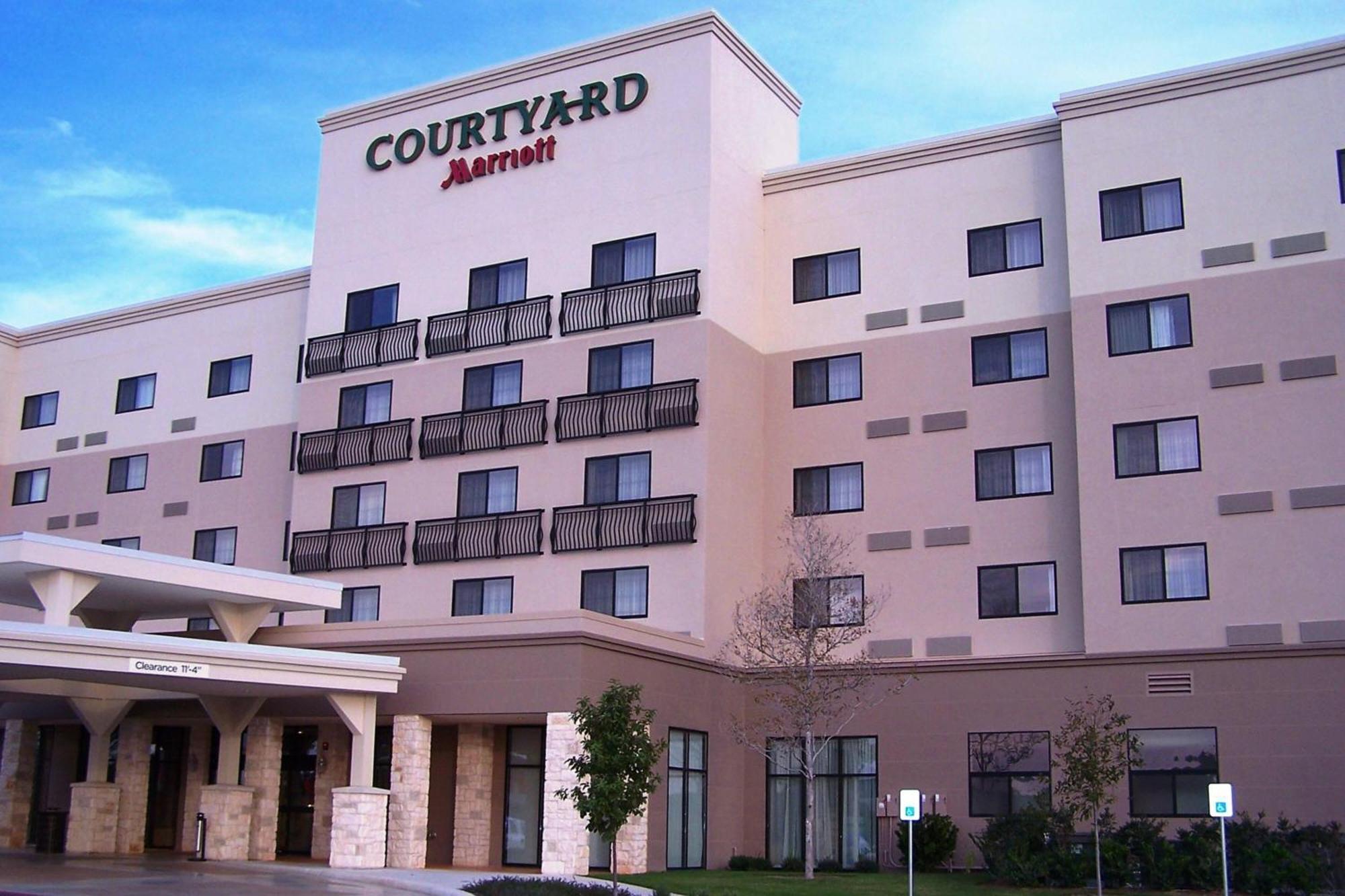 מלון Courtyard By Marriott San Antonio Six Flags At The Rim מראה חיצוני תמונה