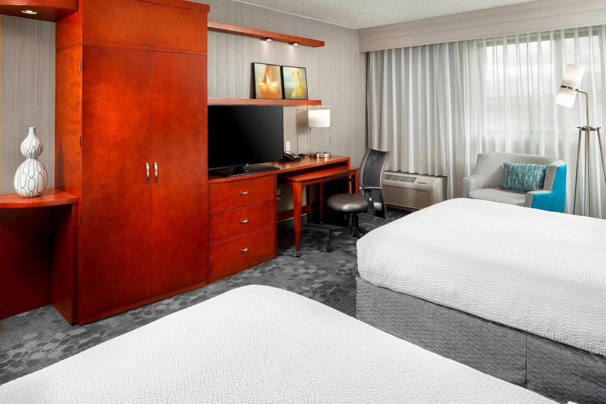 מלון Courtyard By Marriott San Antonio Six Flags At The Rim מראה חיצוני תמונה