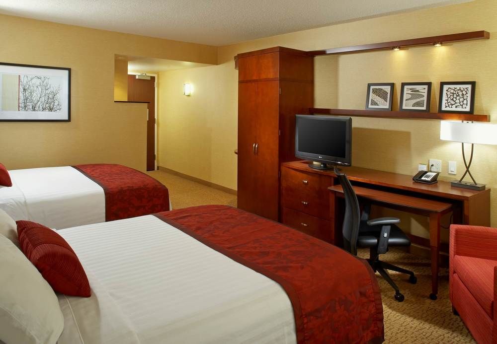 מלון Courtyard By Marriott San Antonio Six Flags At The Rim חדר תמונה